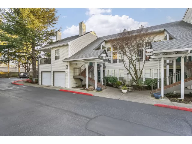 MLS: 711498501 Condo For Sale