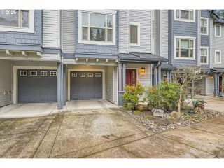 Photo #2: 711576516 Listing