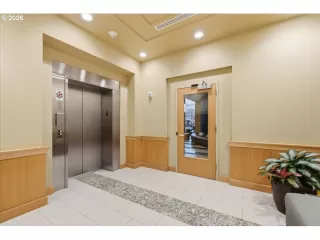 Photo #5: 712327592 Listing