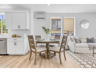 Photo #6: 712971923 Listing