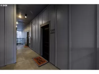 Photo #5: 714121798 Listing 