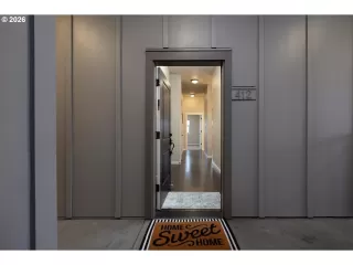 Photo #6: 714121798 Listing 