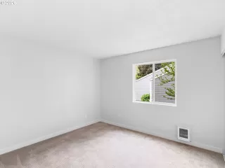 Photo #4: 714206057 Listing 