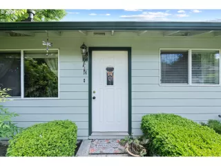 Photo #2: 714279764 Listing