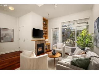 Photo #1: 716054718 Listing 