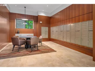 Photo #3: 717751685 Listing 