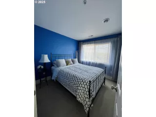 Photo #4: 718451577 Listing