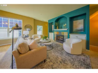 Photo #4: 718559348 Listing