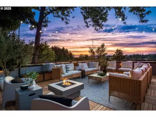 Photo #1: 718648415 Listing 