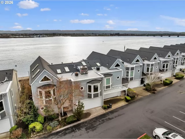 MLS: 718948888 Condo For Sale