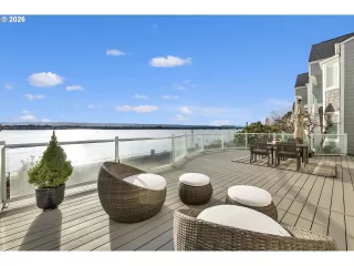 Photo #4: 718948888 Listing 