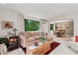 Photo #2: 720007391 Listing