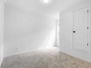 Photo #6: 720174126 Listing 