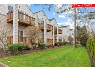 Photo #2: 720342435 Listing