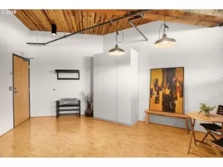 Photo #1: 720638464 Listing