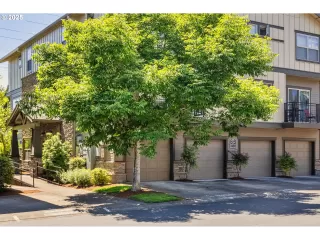 Photo #1: 721265258 Listing