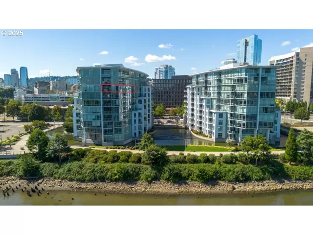 MLS: 721332702 Condo For Sale