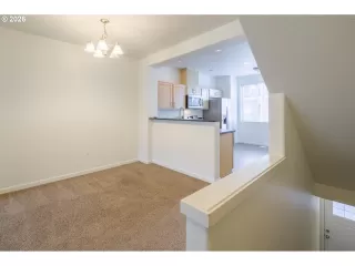 Photo #1: 721450160 Listing