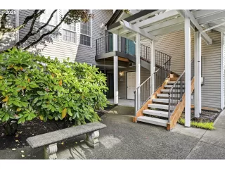 Photo #3: 721554755 Listing 