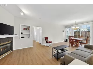 Photo #6: 721554755 Listing 