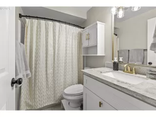 Photo #3: 721846170 Listing 