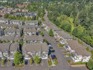 Photo #5: 722321123 Listing 