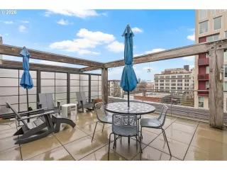 Photo #5: 722357084 Listing 