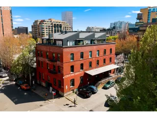 More Details about MLS # 722472742 : 1240 NW HOYT ST 6