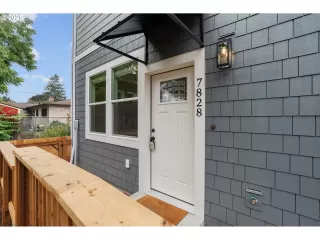 Photo #4: 722704562 Listing 