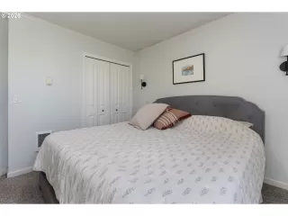 Photo #1: 723183726 Listing 