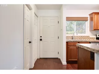 Photo #3: 723224145 Listing 