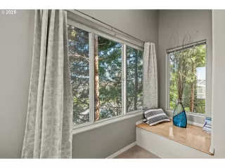 Photo #6: 723408290 Listing