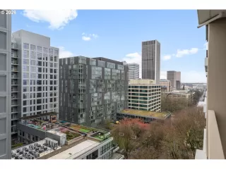 Photo #3: 723719625 Listing 