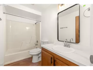 Photo #5: 723893637 Listing 