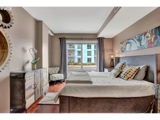 Photo #5: 723925409 Listing 