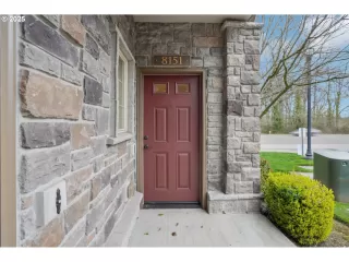 Photo #1: 724059663 Listing