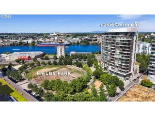 Photo #1: 724701418 Listing