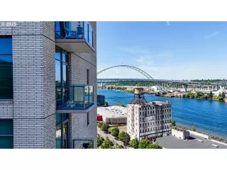 Photo #4: 724701418 Listing