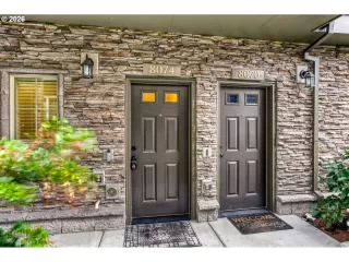 Photo #2: 724815814 Listing 