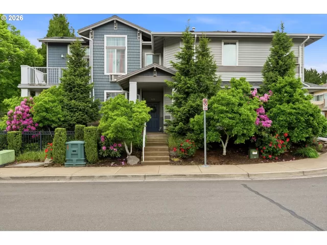 MLS: 725966313 Condo For Sale