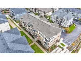 Photo #1: 726062372 Listing