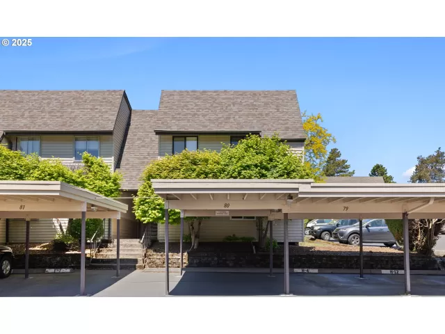 MLS: 726501878 Condo For Sale