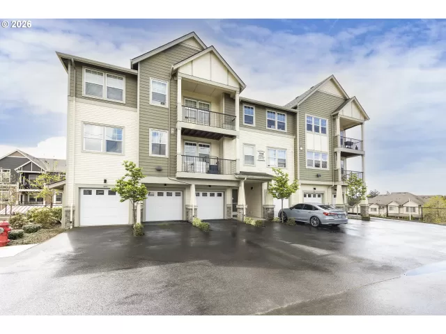 MLS: 726868336 Condo For Sale