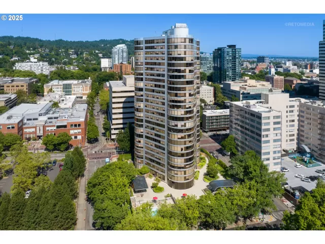 MLS: 727273290 Condo For Sale