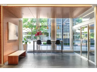 Photo #4: 727273290 Listing