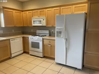 Photo #6: 727434831 Listing 