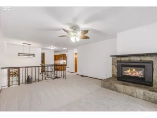 Photo #4: 728038805 Listing 