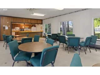 Photo #4: 728288106 Listing 