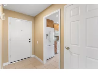 Photo #1: 728434701 Listing