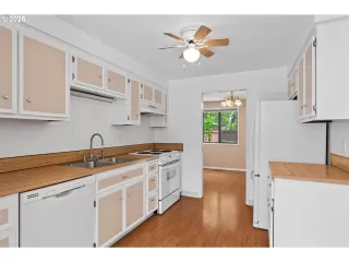 Photo #1: 729905717 Listing 